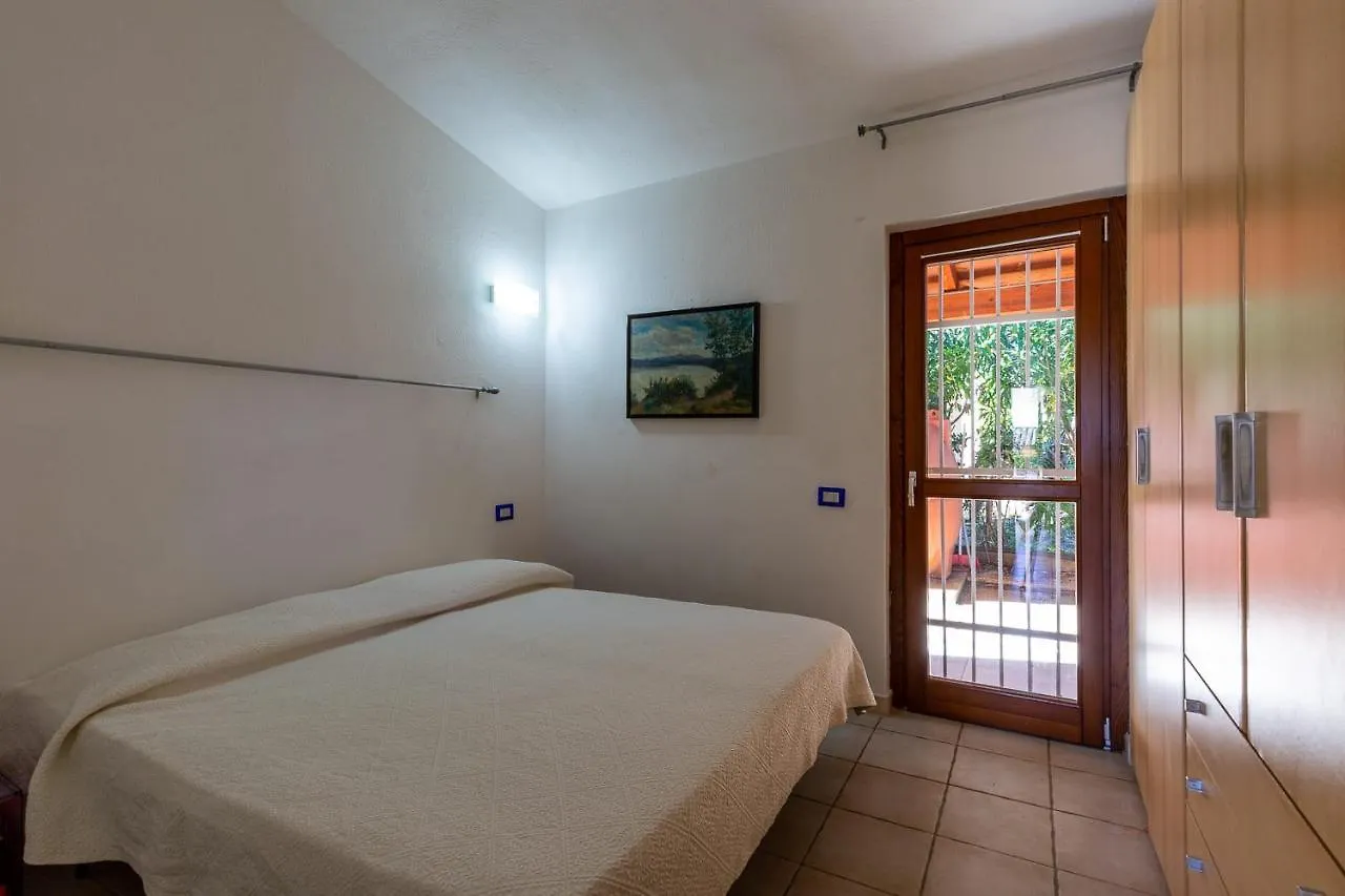 Semesterbostad Villetta Pino Costa Rei